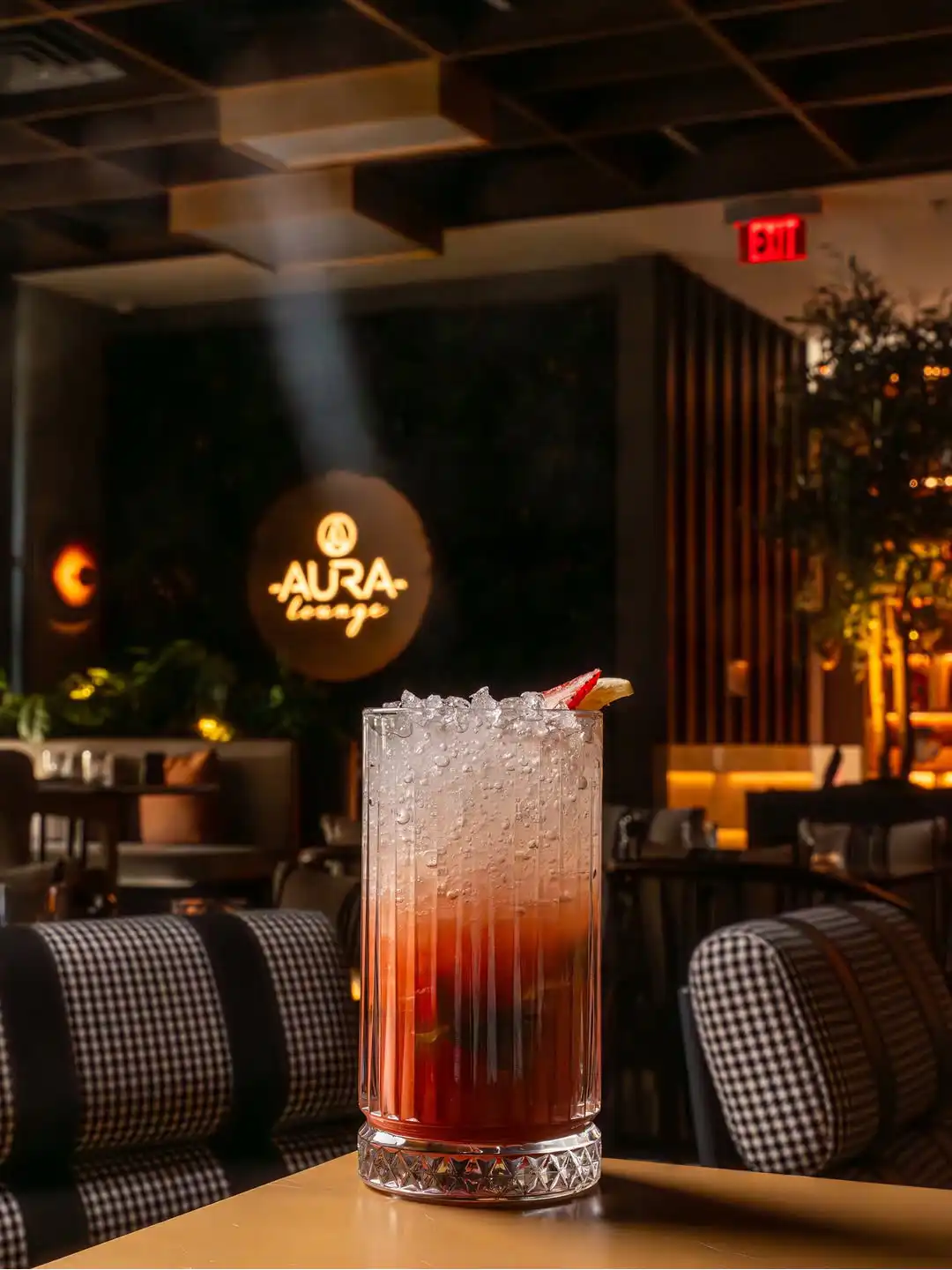 Aura Lounge Cocktail