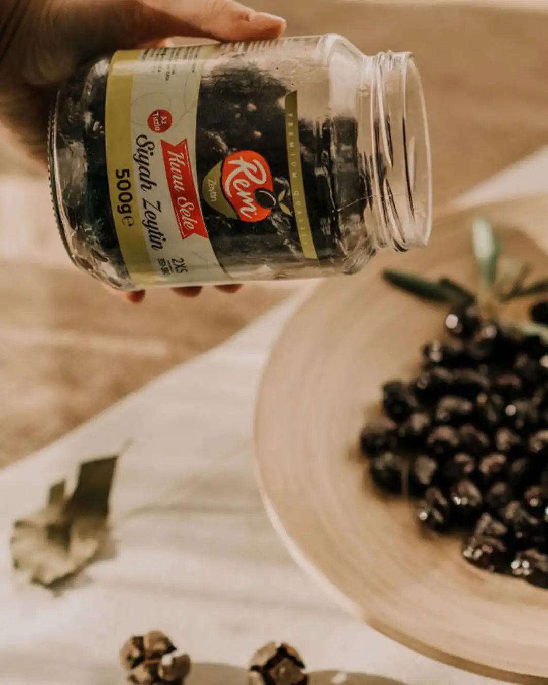 rem zeytin siyah zeytin ambalaj